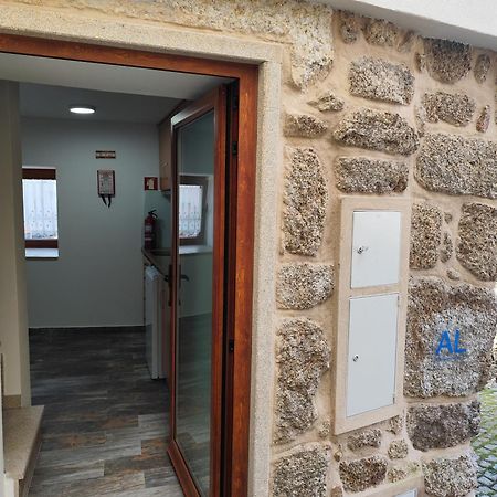 Casinhas Da Aldeia-Casa Da Xiquita Villa Seia Bagian luar foto
